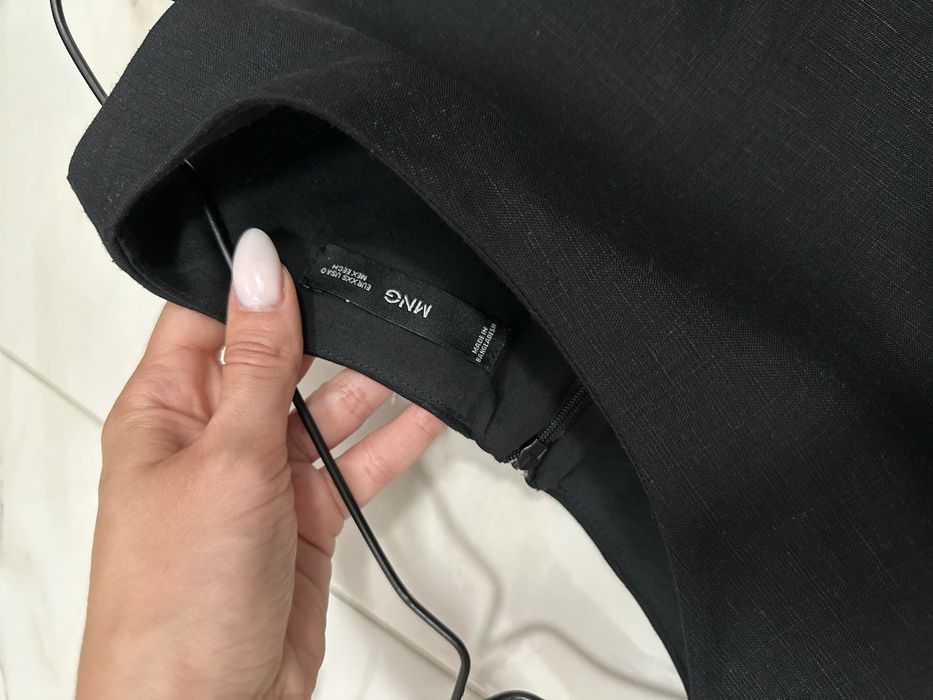 Къса рокля от смесен лен Манго