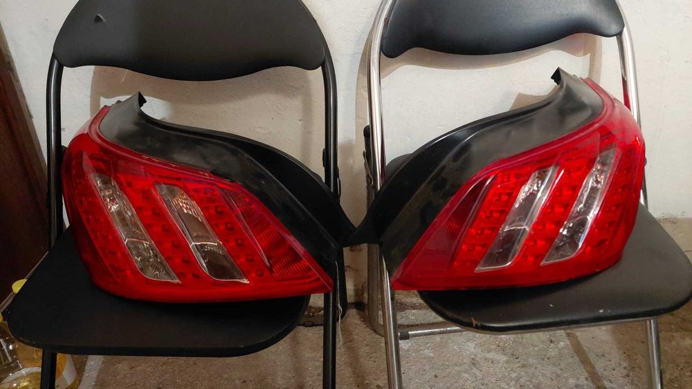 Stop dreapta Peugeot 508 2011-2014