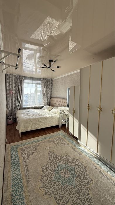 Продам 3 комнатную  квартиру