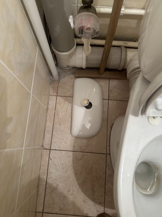 Продам унитаз