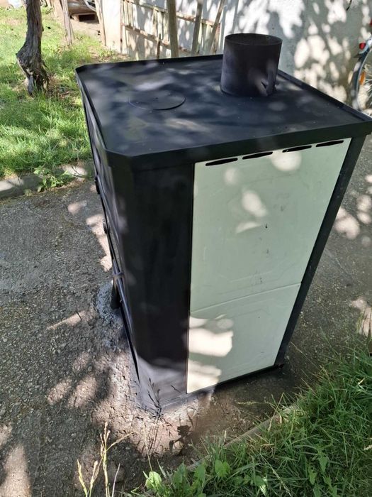 Продавам Камина на дърва с водна риза Прити 17 kW