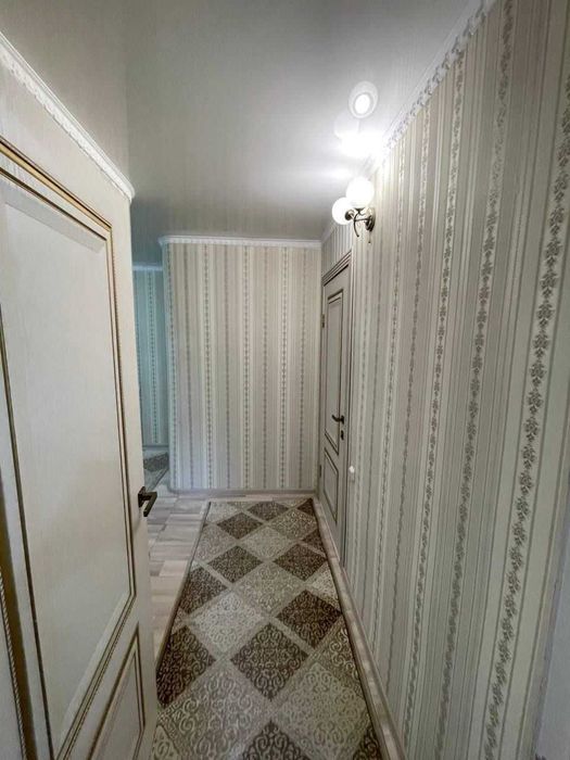 Продается 3 ком квартира район Революция