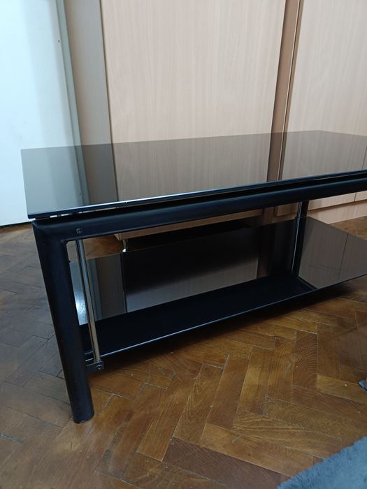 Vând masă de sticlă