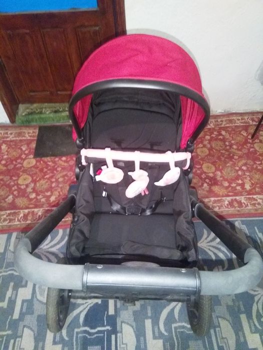 Cărucior pentru copii