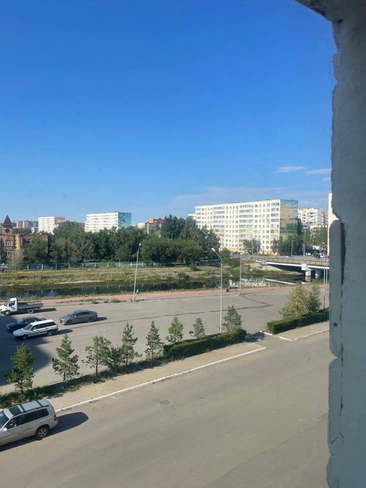 Продам 2 комнатную квартиру