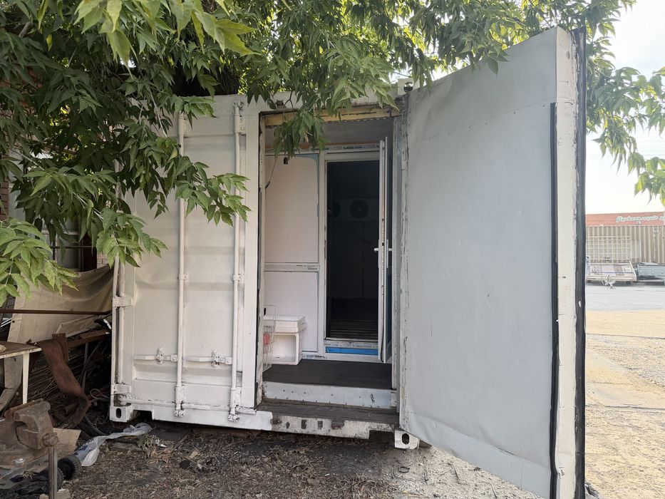 Продам контейнер рефрижиратор 20 тонник