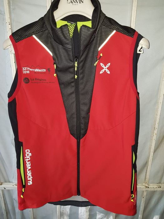 Montura vesta măsura M slim fit