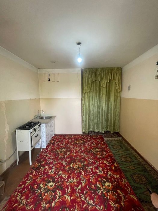 2 Чи этаж 1 хонали хонадон сотилади. Срочно