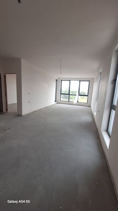 Продава  без комисиона двустаен