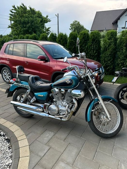 Vând Kawasaki Vulcan 1500 , 14 mii km originali.