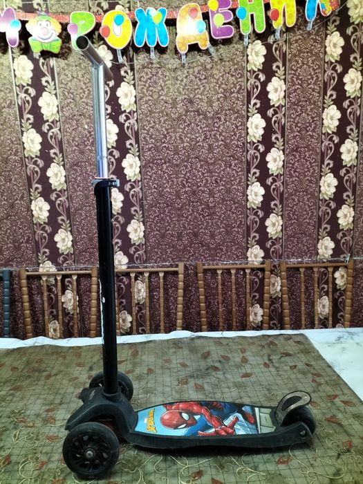 Продам самокат детский