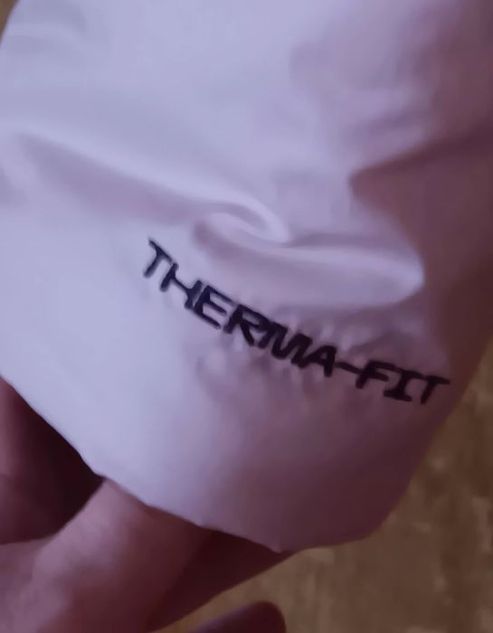 Дамско  яке  Nike