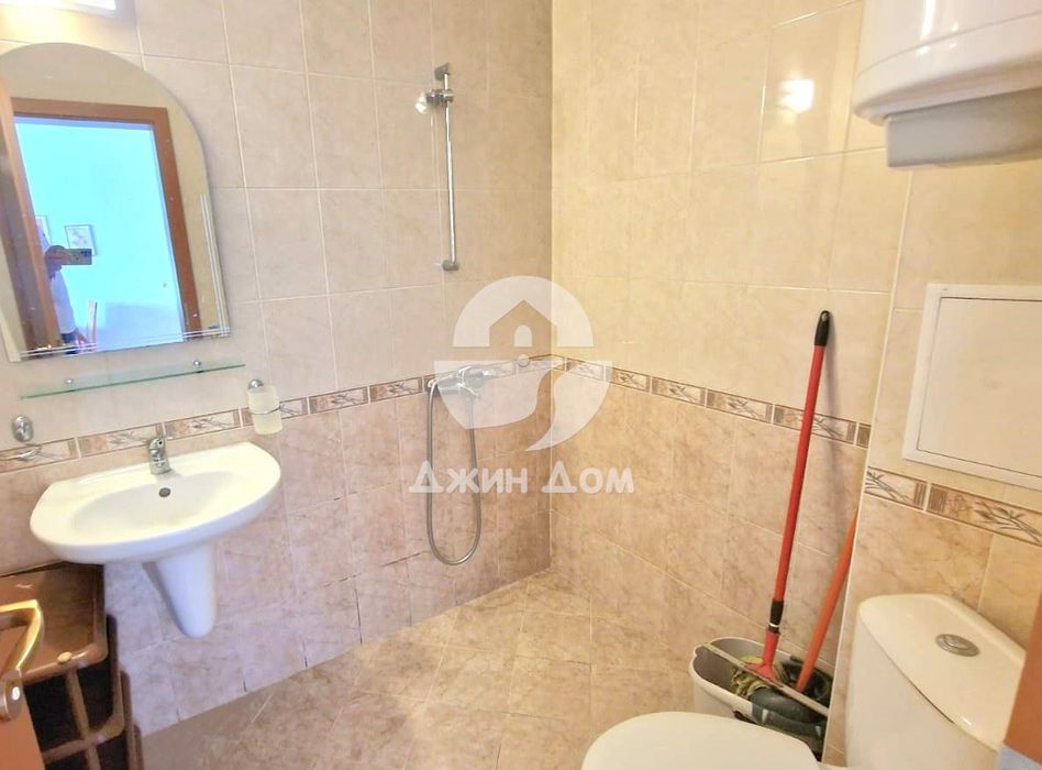 Продава се Двустаен апартамент в к.к. Слънчев бряг - 46 кв.м за 1011 €/кв.м - Снимка #6