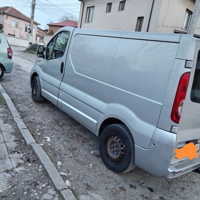 Opel vivaro 2.5 cdti