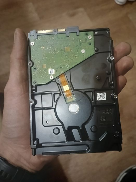 Жоский диск на 2тб