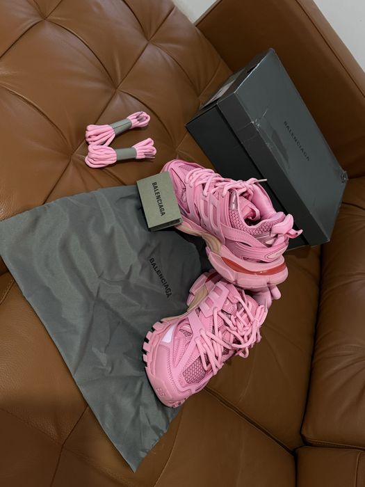 Balenciaga Track Roz