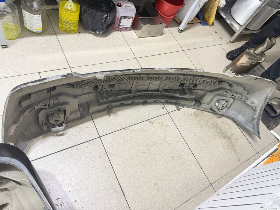 Продам банпера на бмв х5 E53