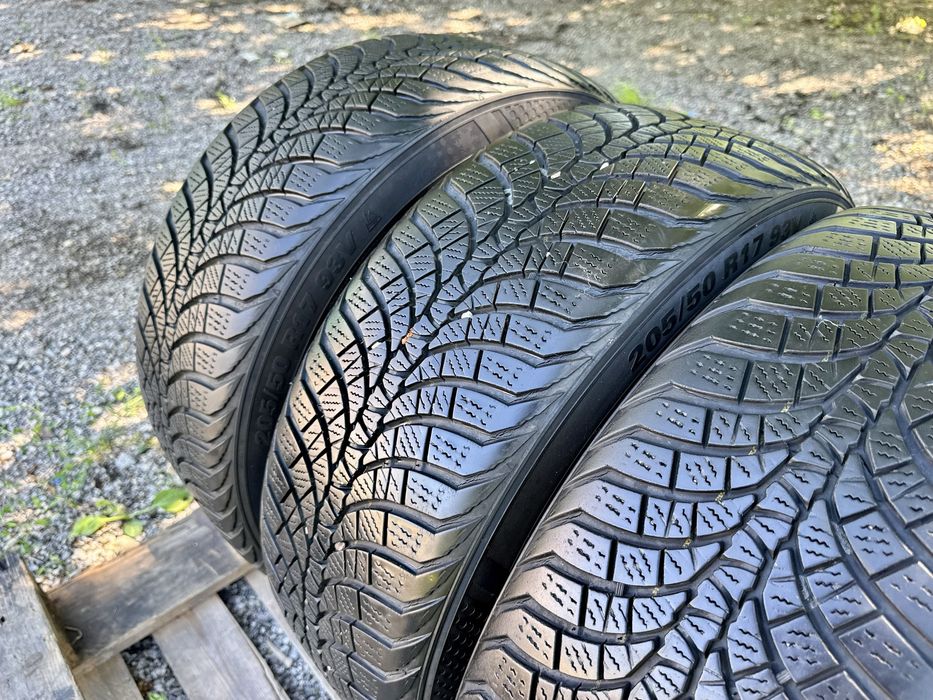 Алуминиеви джанти 17” 5x112+ГУМИ Kumho 205/50/17 за Vw,Skoda,Seat,Audi