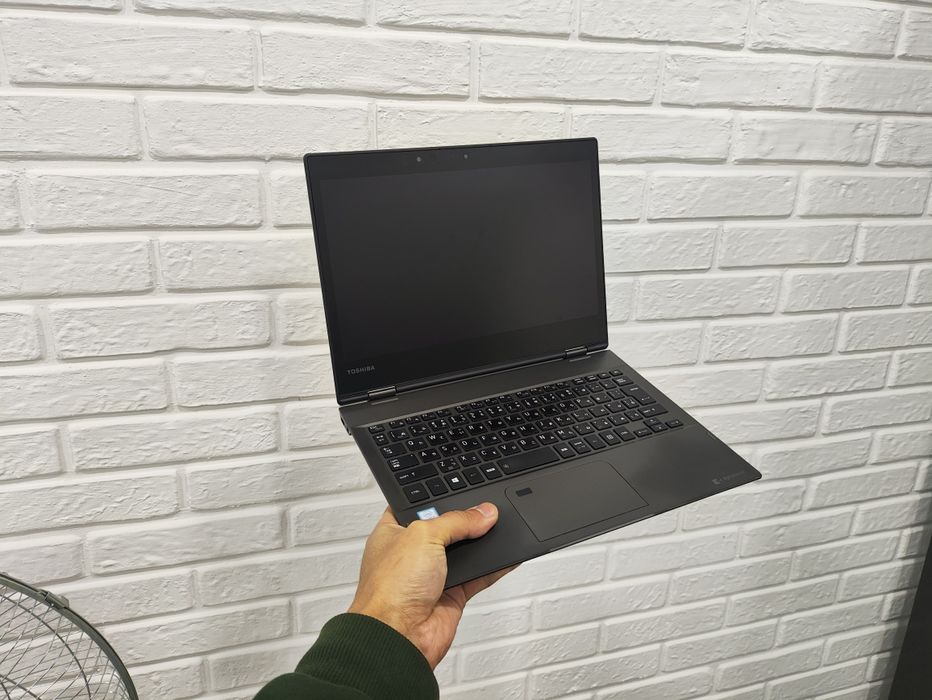 Toshiba Portege X360 I5 8/256