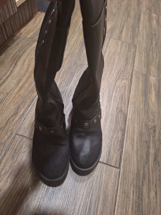 Дамски      ботуши