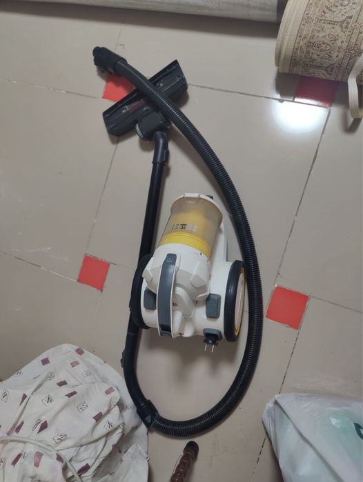 Продается пылесос Karcher VC 3 ERP