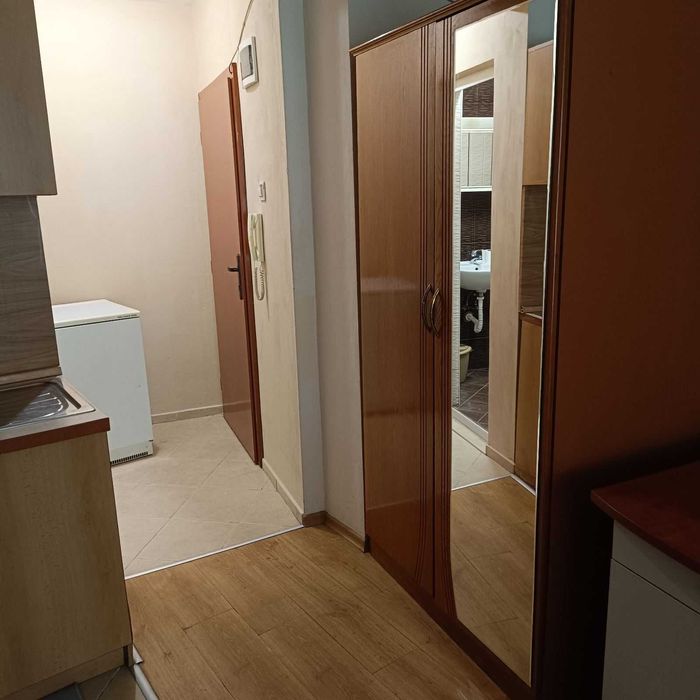 Дава се под наем  в Несебър - 42 кв.м за 178.5 € - Снимка #1