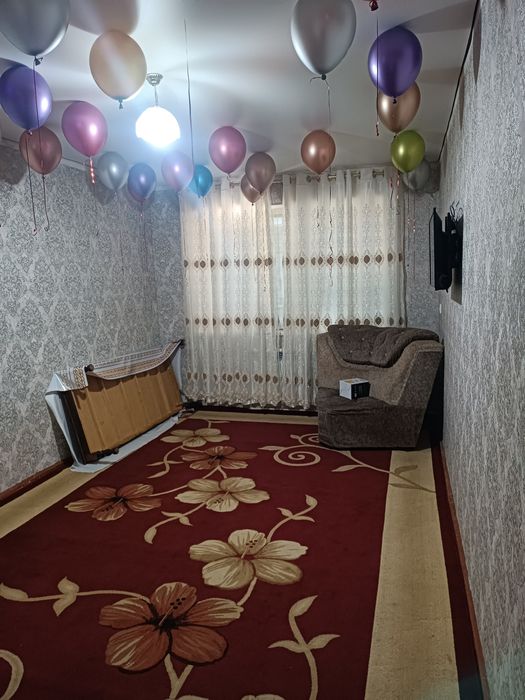 Урганч шахарда 1 этаж 1 хонали КВ ижарага