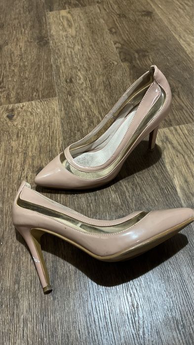 Продам туфли 37 размер