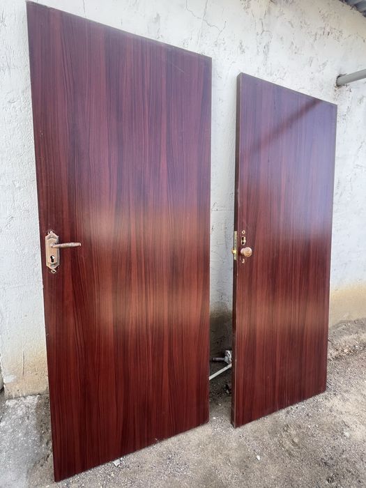 Продам межкомнатная дверь срочно
