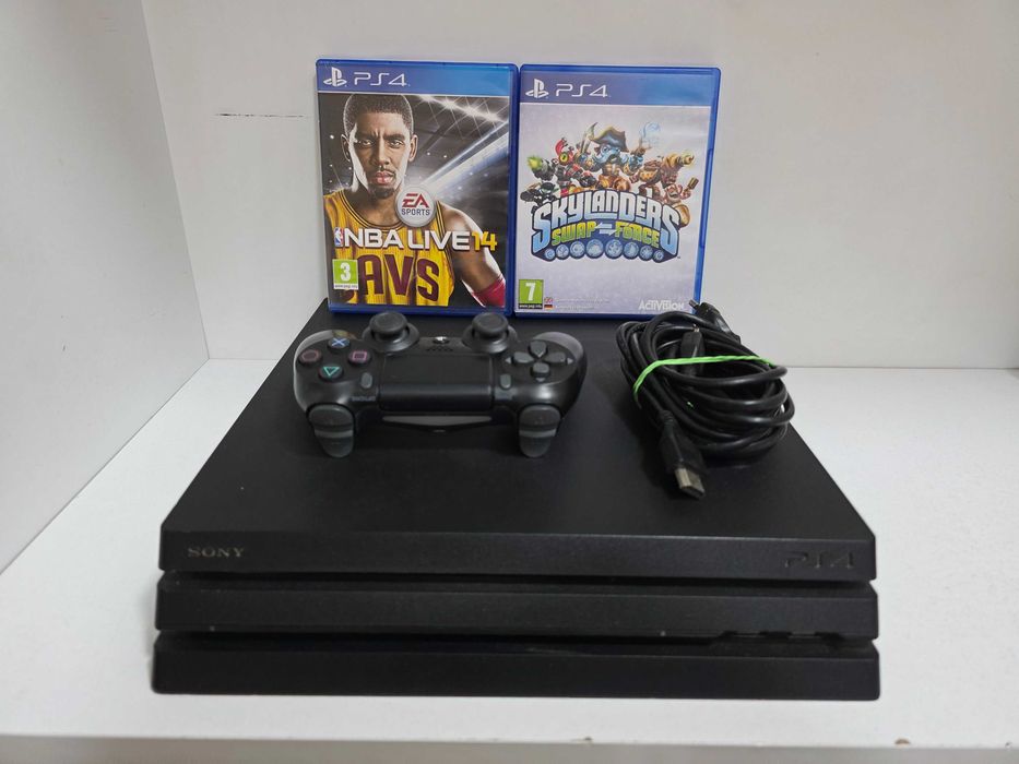 Play Station 4 Pro - KLI Amanet