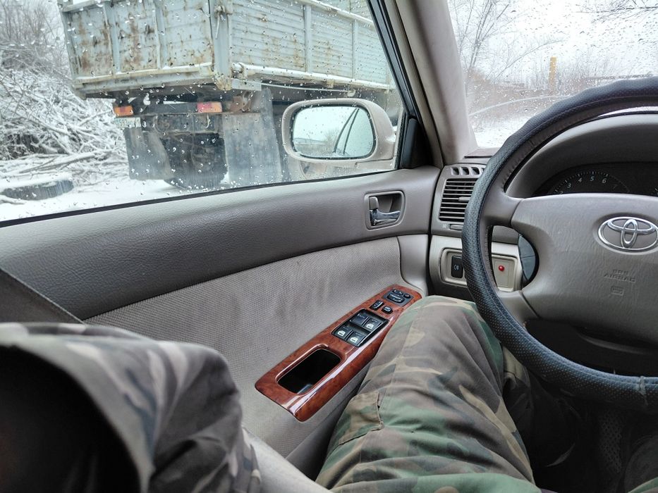 продам тойота камри xv30.