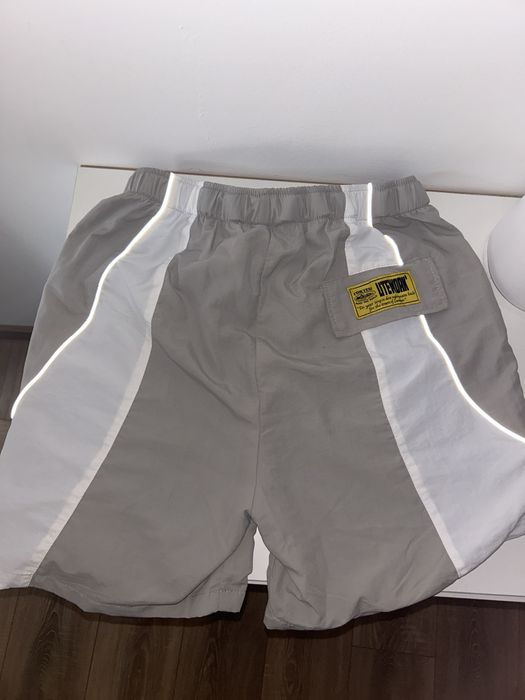 pantaloni corteiz