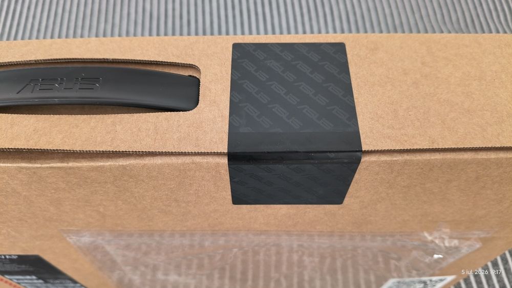 Laptop Asus ultra performant la preț imbatabil