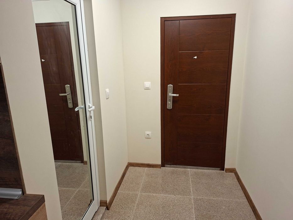 Давам под наем едностаен 45 кв.м. 400 €, кв. Витоша