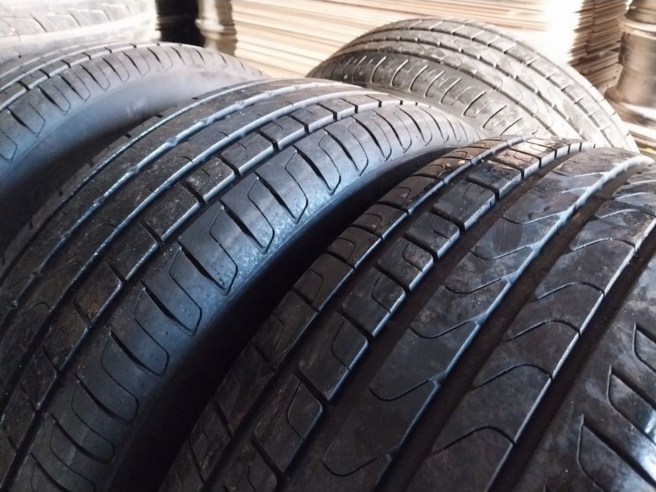 Комплект шин Pirelli 215 60 R17.