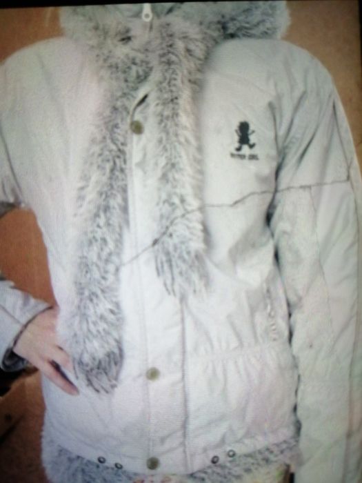 Продам куртку женская