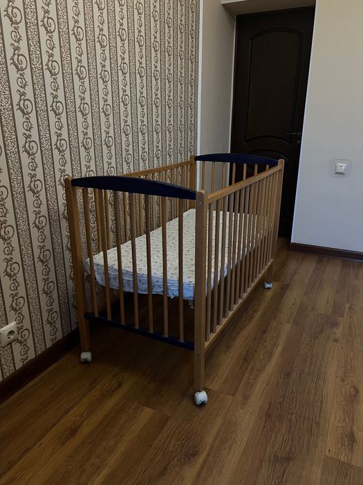 Манеж для детей и малышей