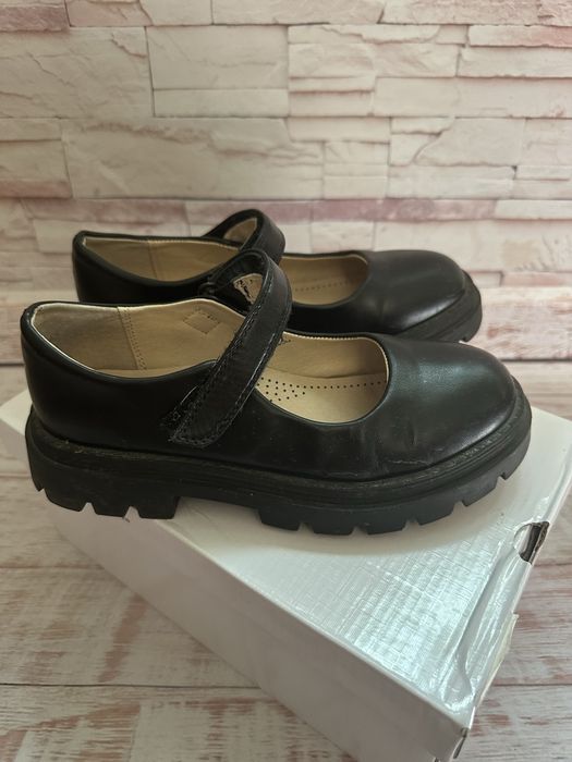 Школьные туфли кожа Betsy