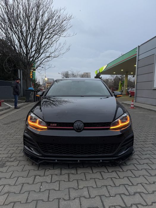 Negociabil Golf 7 GTI vand sau schimb