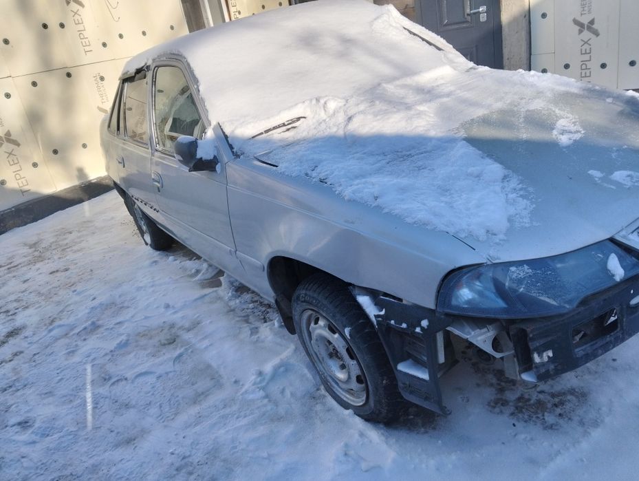 Нексия на разбор