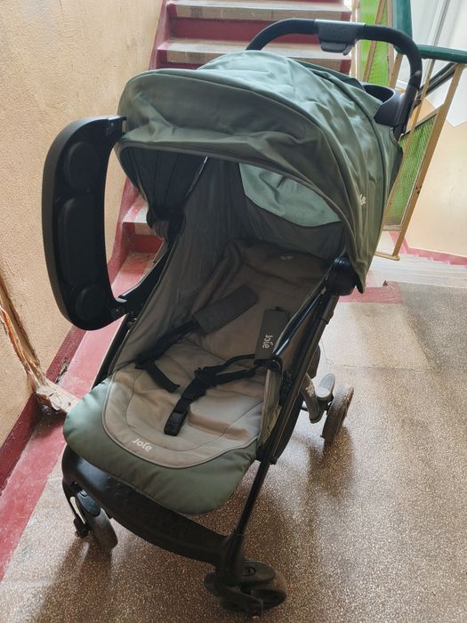 Cărucior Joie Laurel LX
