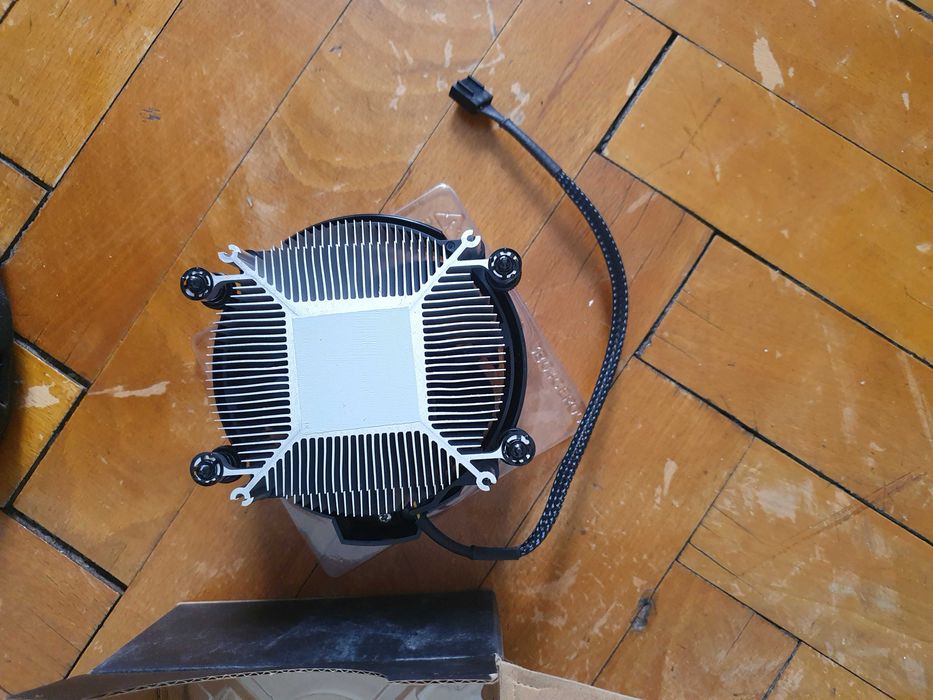 AMD охладител за компютър