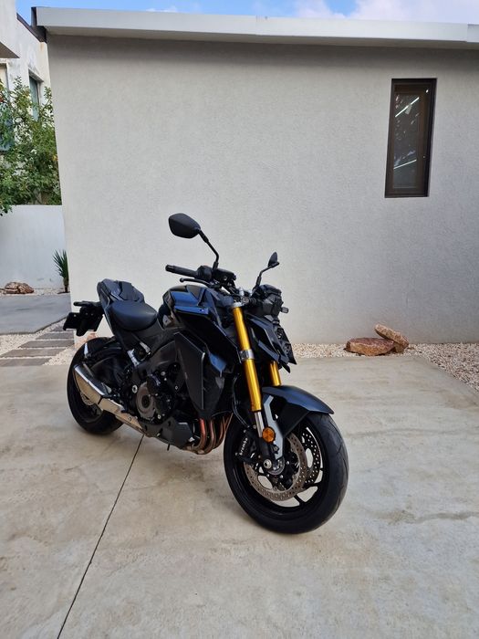 Suzuki GSXS 1000