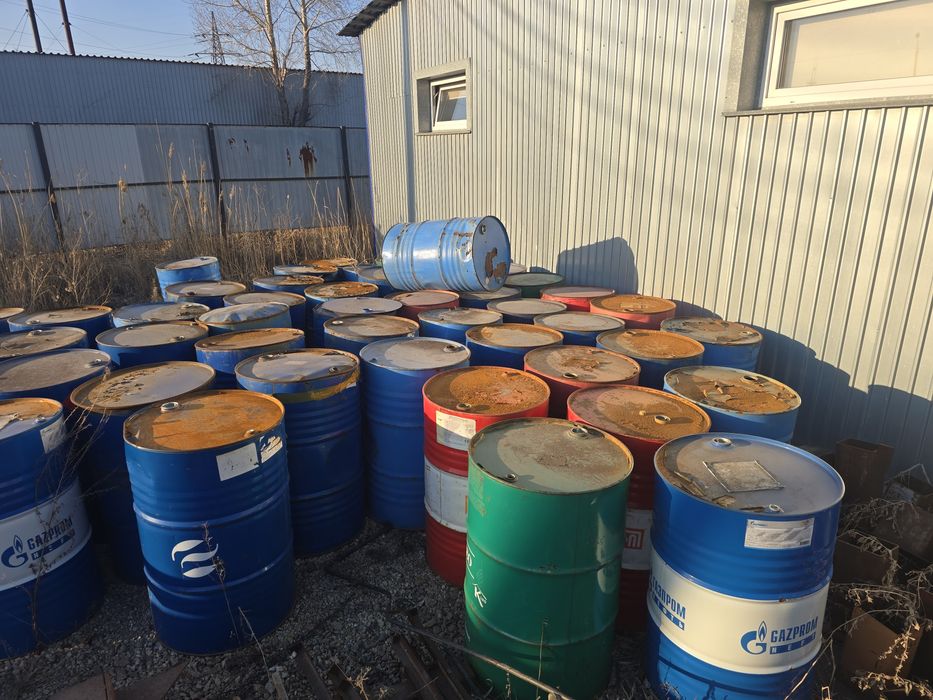 Бочки чистые 200л