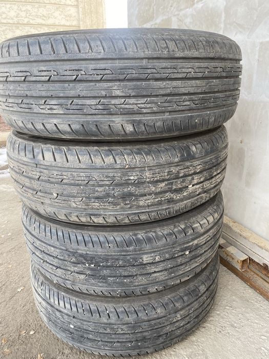 Продам шины 225/65/17 трианжел