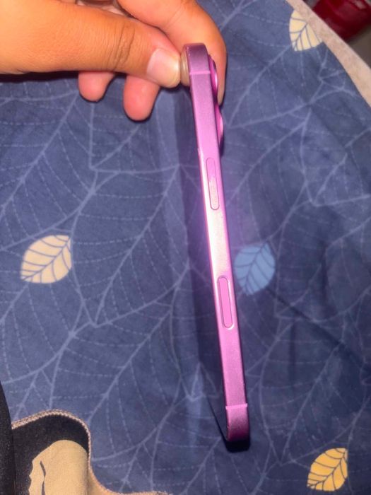 iPhone 16 Pink 128GB
