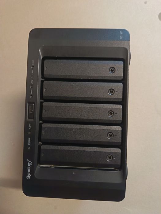 Network Storage Synology DS1515