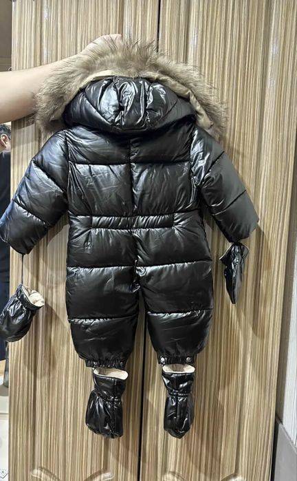 Продаю комбинезон