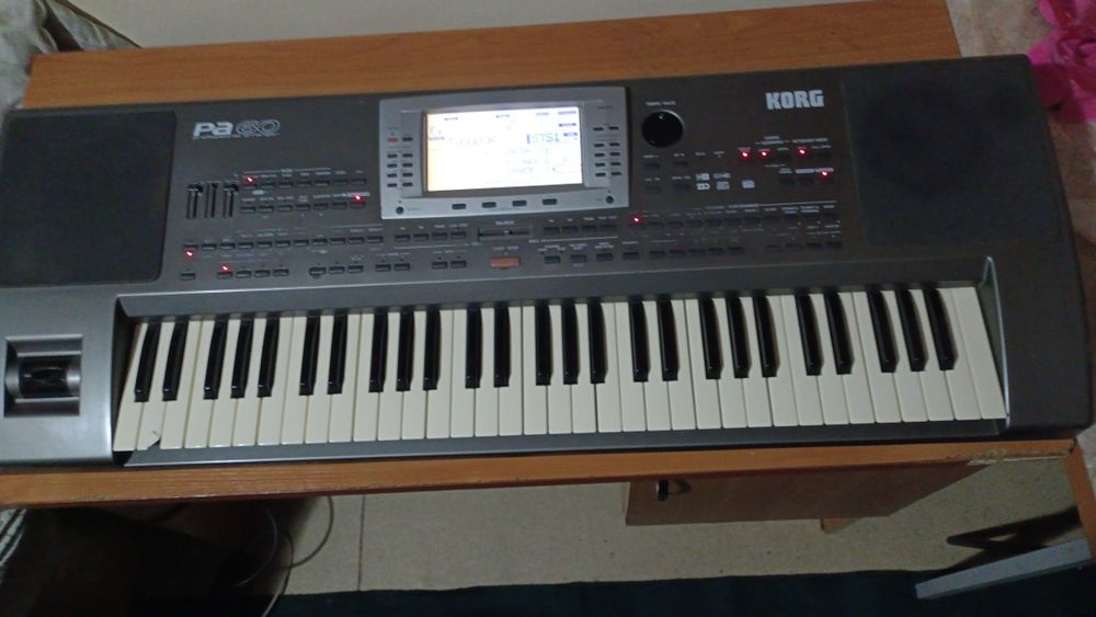 Korg pa 60 sotiladi
