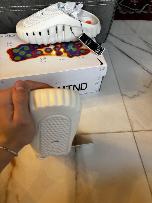Slapi Nike Mind Albi 42